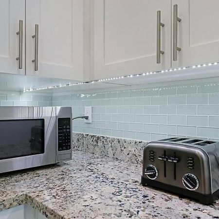 Heated Pool I Soundproof Home I Firepit I 630Mbps Χόλιγουντ Εξωτερικό φωτογραφία