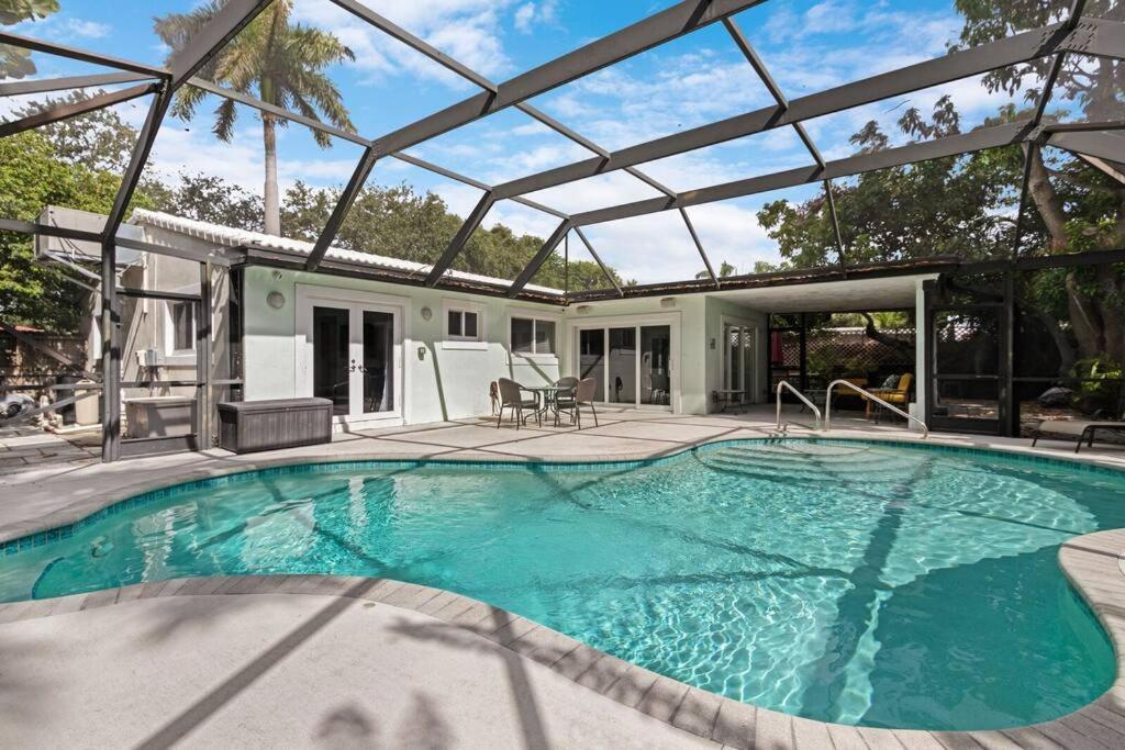 Heated Pool I Soundproof Home I Firepit I 630Mbps Χόλιγουντ Εξωτερικό φωτογραφία