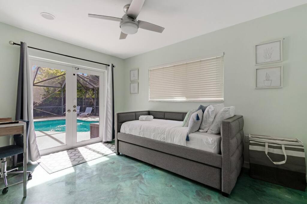 Heated Pool I Soundproof Home I Firepit I 630Mbps Χόλιγουντ Εξωτερικό φωτογραφία